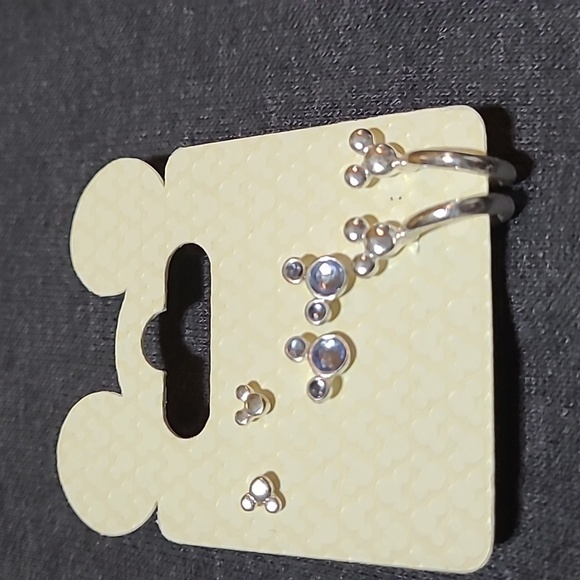 DISNEY MICKEY MOUSE PEEKING OVER SWEATSHIRT & MICKEY MOUSE SET 3 EARRINGS - Picture 6 of 14